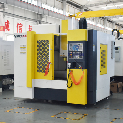 CNC Vmc 855 que muele el eje horizontal de la fresadora Bt40 del CNC de la máquina de centro