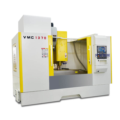 Centro de máquina vertical de procesamiento de metales Vmc1370 3axis