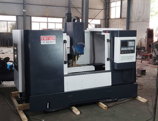 Máquina de fresado de centro de mecanizado vertical CNC VMC420 personalizada 380V 50HZ