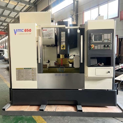 La máquina de fresado por CNC vertical de 4 ejes VMC650