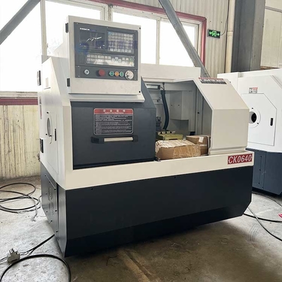 CK0640 Máquina de corte de torno CNC vertical Automática de cama plana horizontal